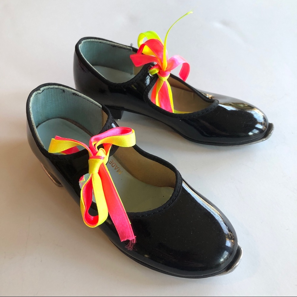 VTG 1980s Leo’s Little Girls Tap Shoes Black Patent Made in USA Sz 9